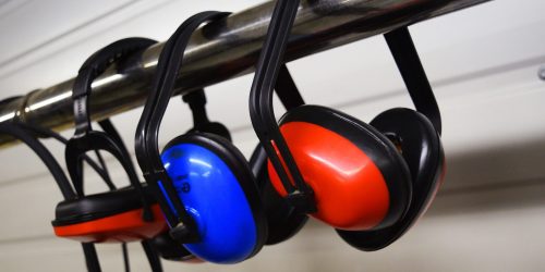 earmuffs-2755553_1920-e1600845094298